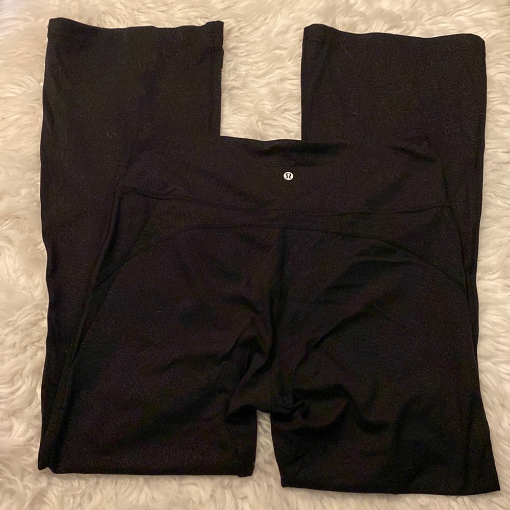 Lululemon 14 Groove Super-High-Rise Flare Pants - Picture 6 of 13
